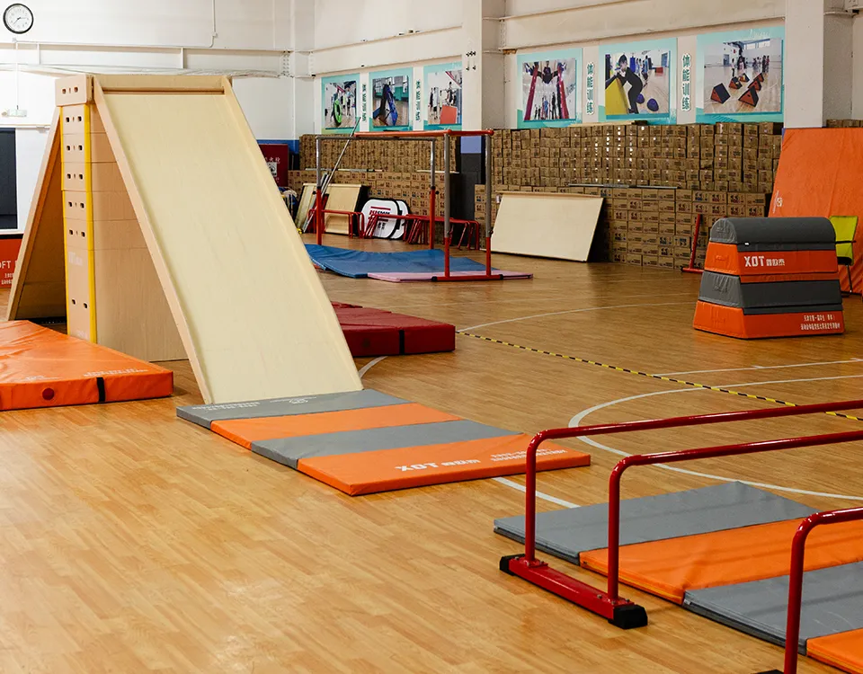 Peralatan Gimnastik